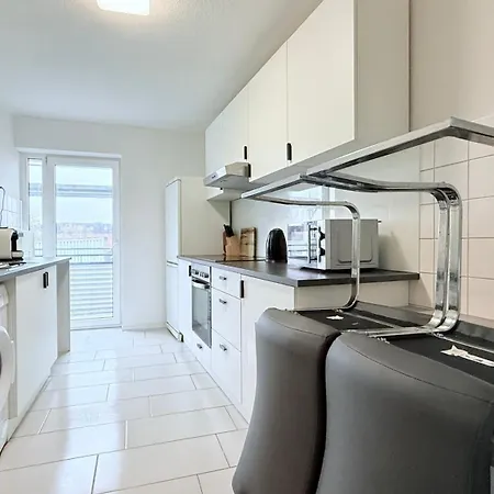 Zentrale In Direkt An Der Stadthalle Mit Kueche & Wlan Daire