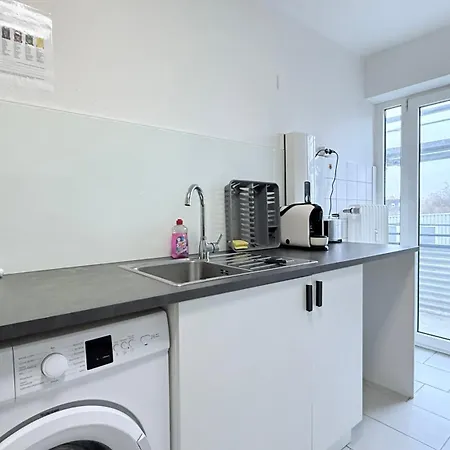 Direkt An Der Stadthalle Mit Wlan & Parkplatz