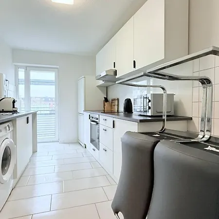 Zentrale In Direkt An Der Stadthalle Mit Kueche & Wlan Daire